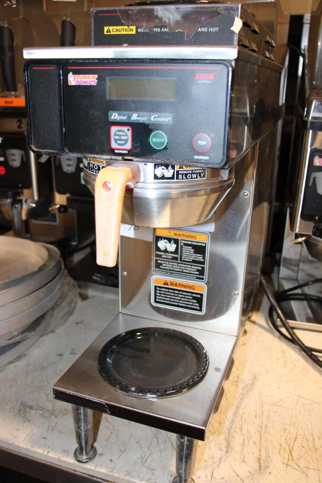 Bunn Axiom 35-2 220V Coffee Maker, 38700.0095, 120/208-240V, #10 (Dunkin Donuts)