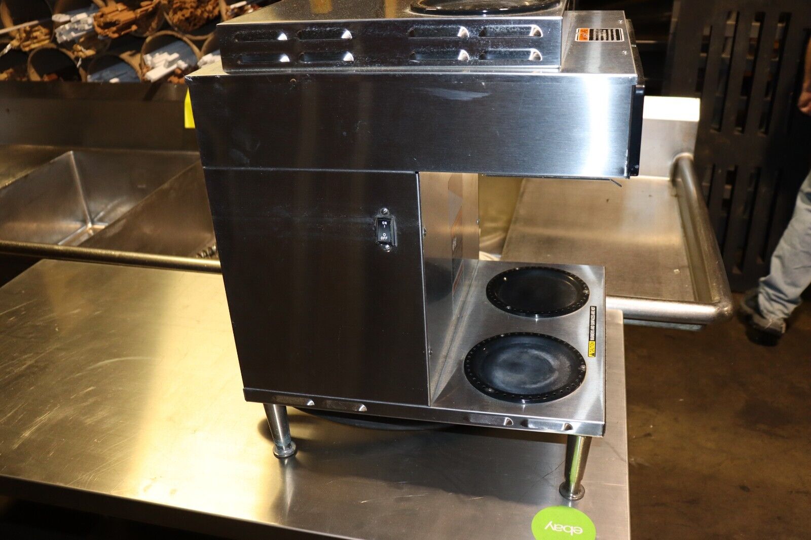 Bunn Axiom 2/2 Coffee Brewer 38700.0096 Broke Plug Used worn data plate 240v