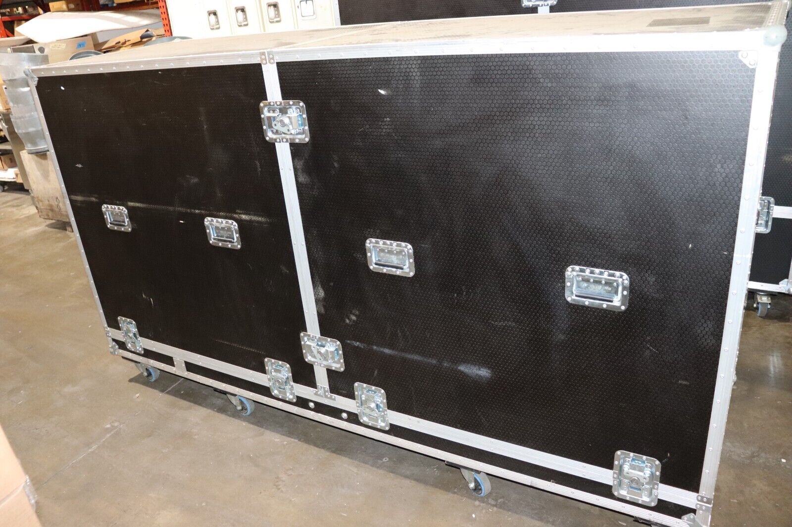 LARGE 102"x32"x58" Set Square Staging Travel Case, w/ Casters, Black