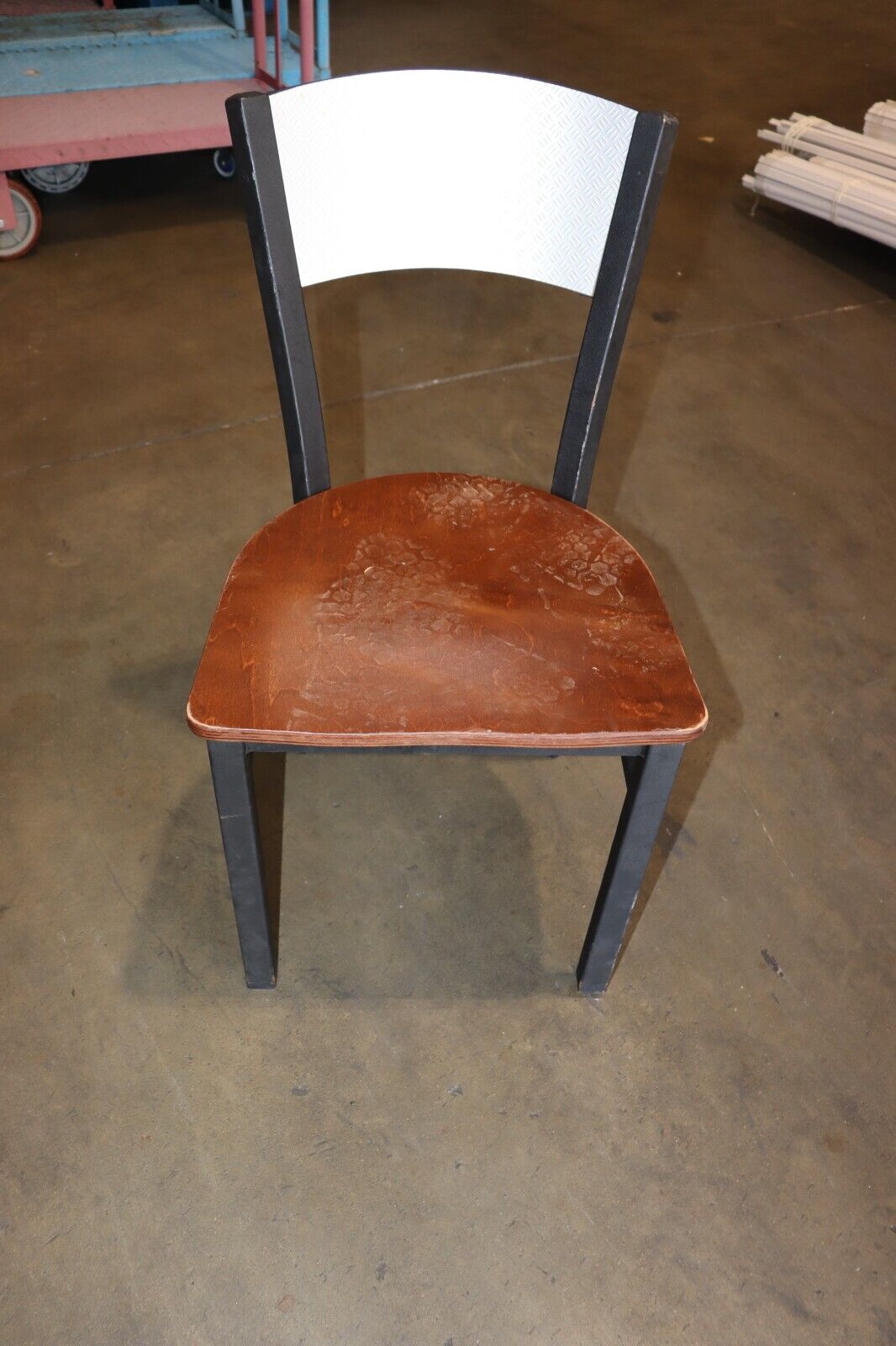 Set of 20 x Metal Diamond Plate Restaurant Chair Black Finish Wood Seat, Used