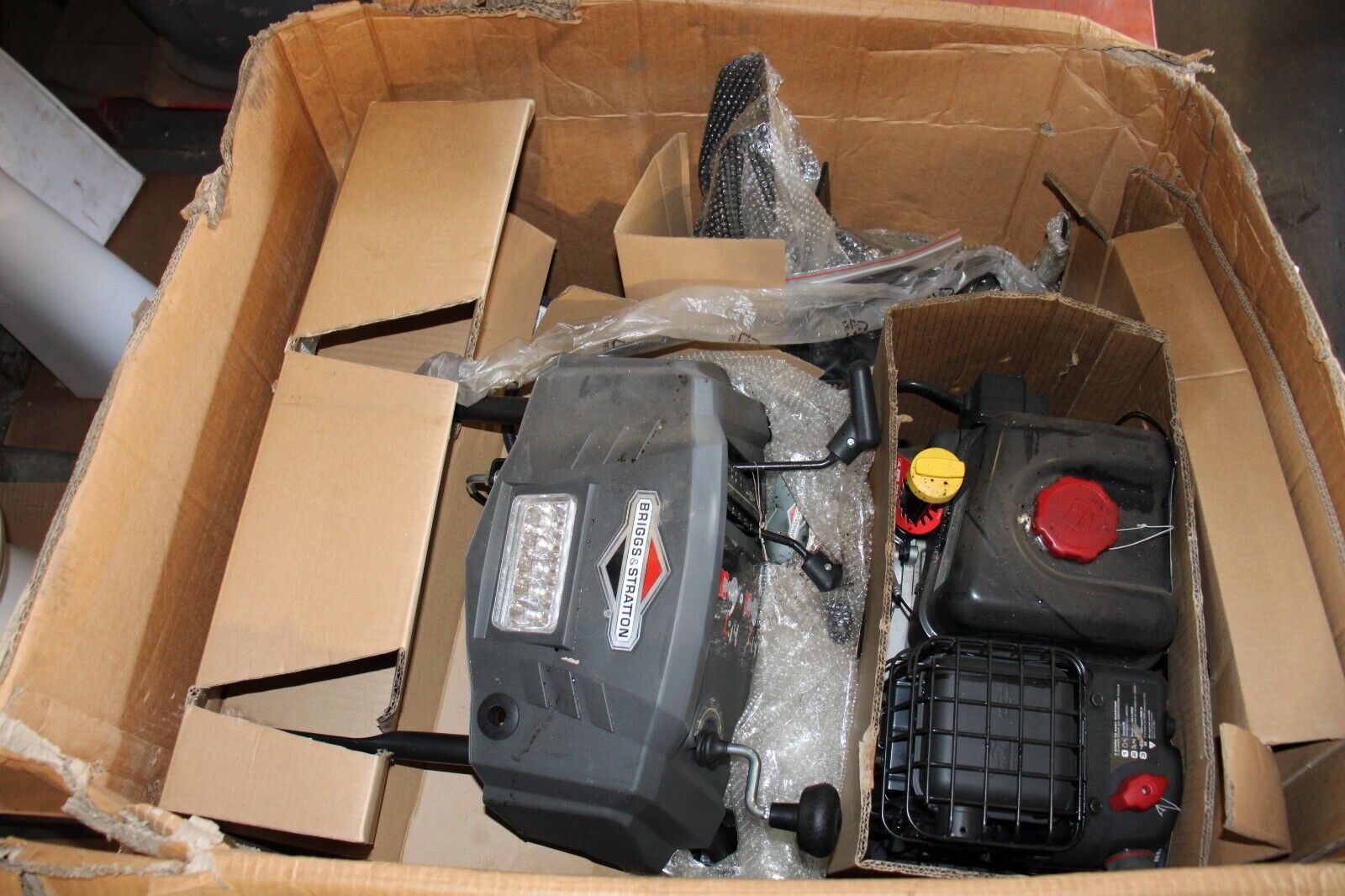 BRIGGS & STRATTON 1696614 24 Inch Gas Powered Walk Behind Snow Blower Thrower