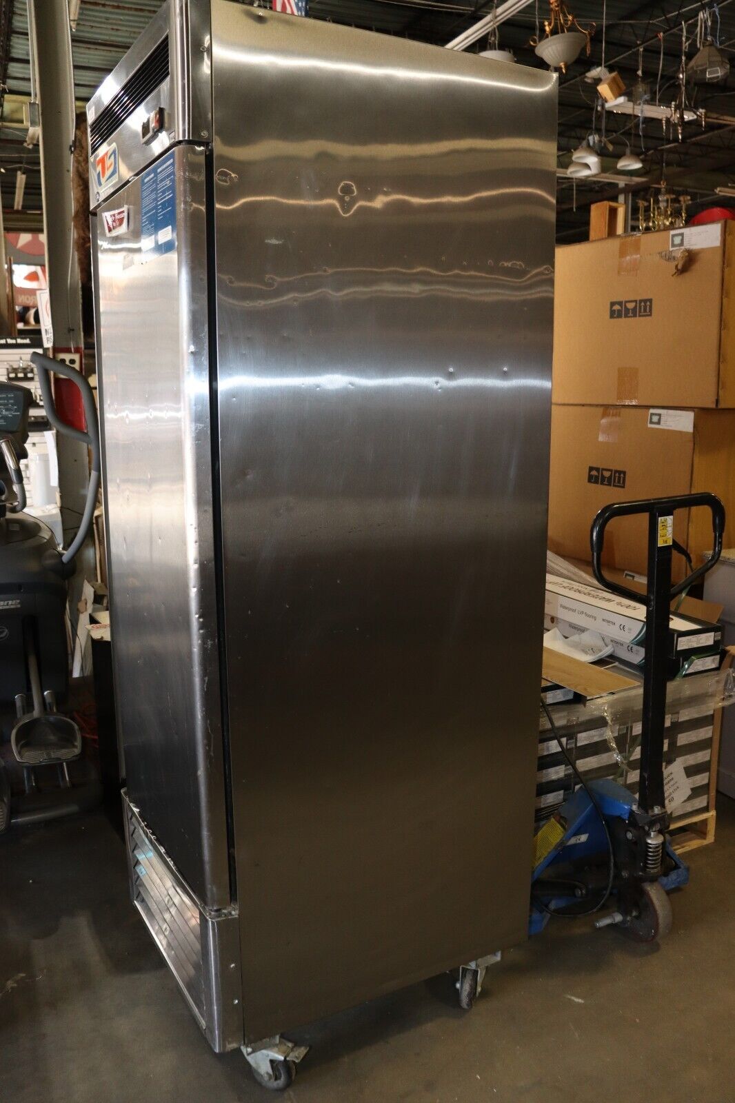 US REFRIDGERATION FREEZER COMMERCIAL SINGLE DOOR REACH INUSBV-24F