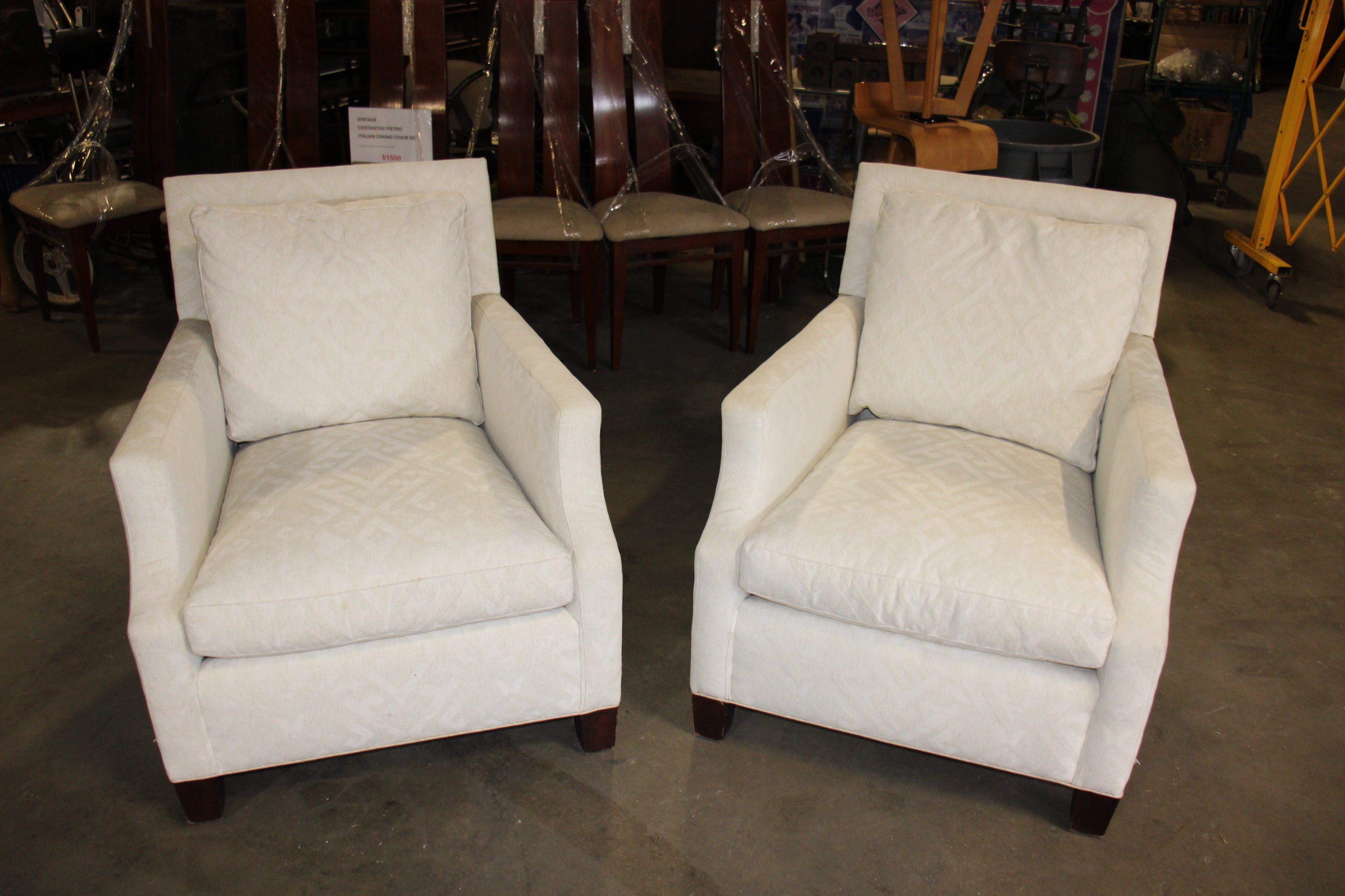 Pair of Lee Club / Accent Chairs w/ Off White Patterned  Fabric