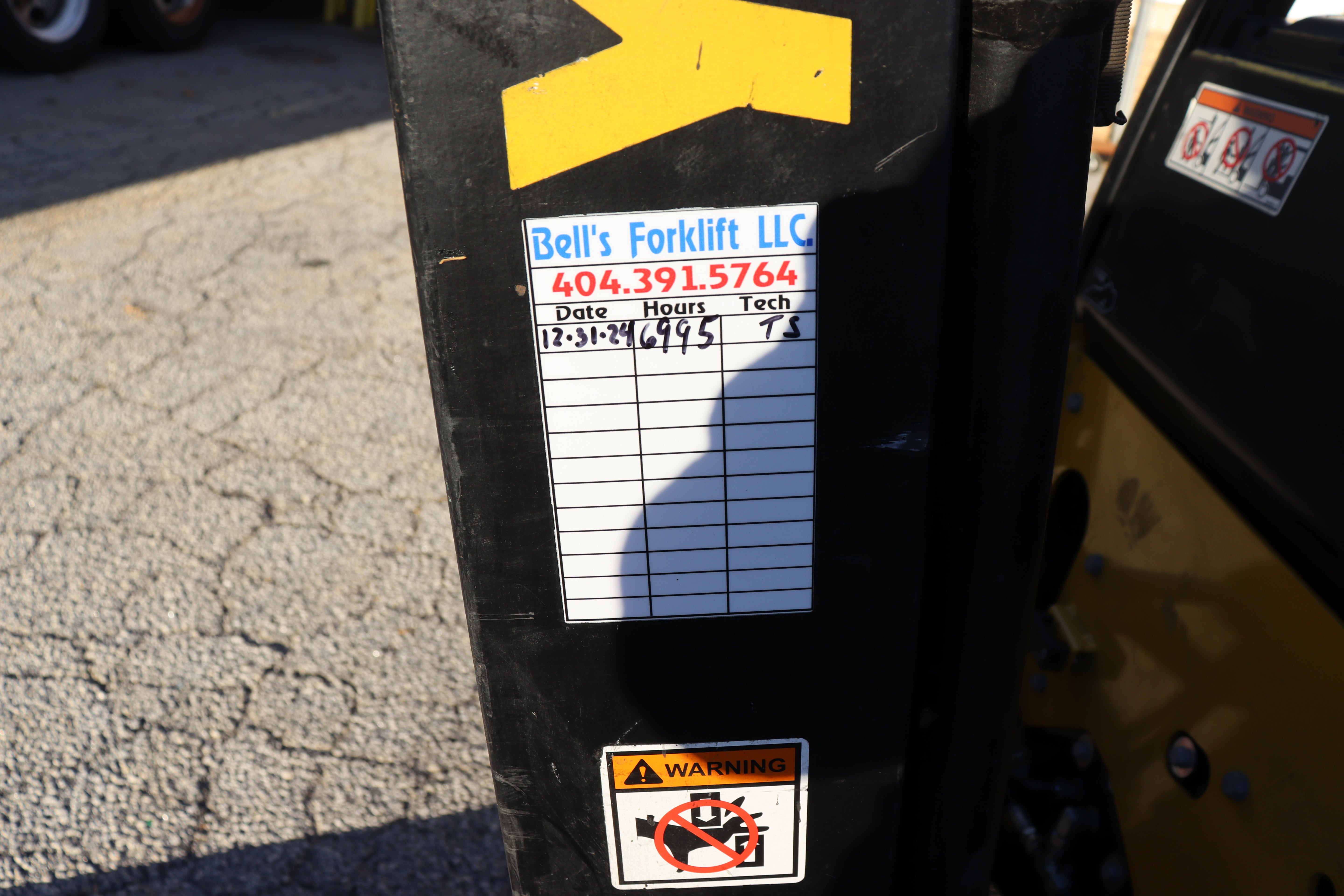 YALE GCP030 FORKLIFT