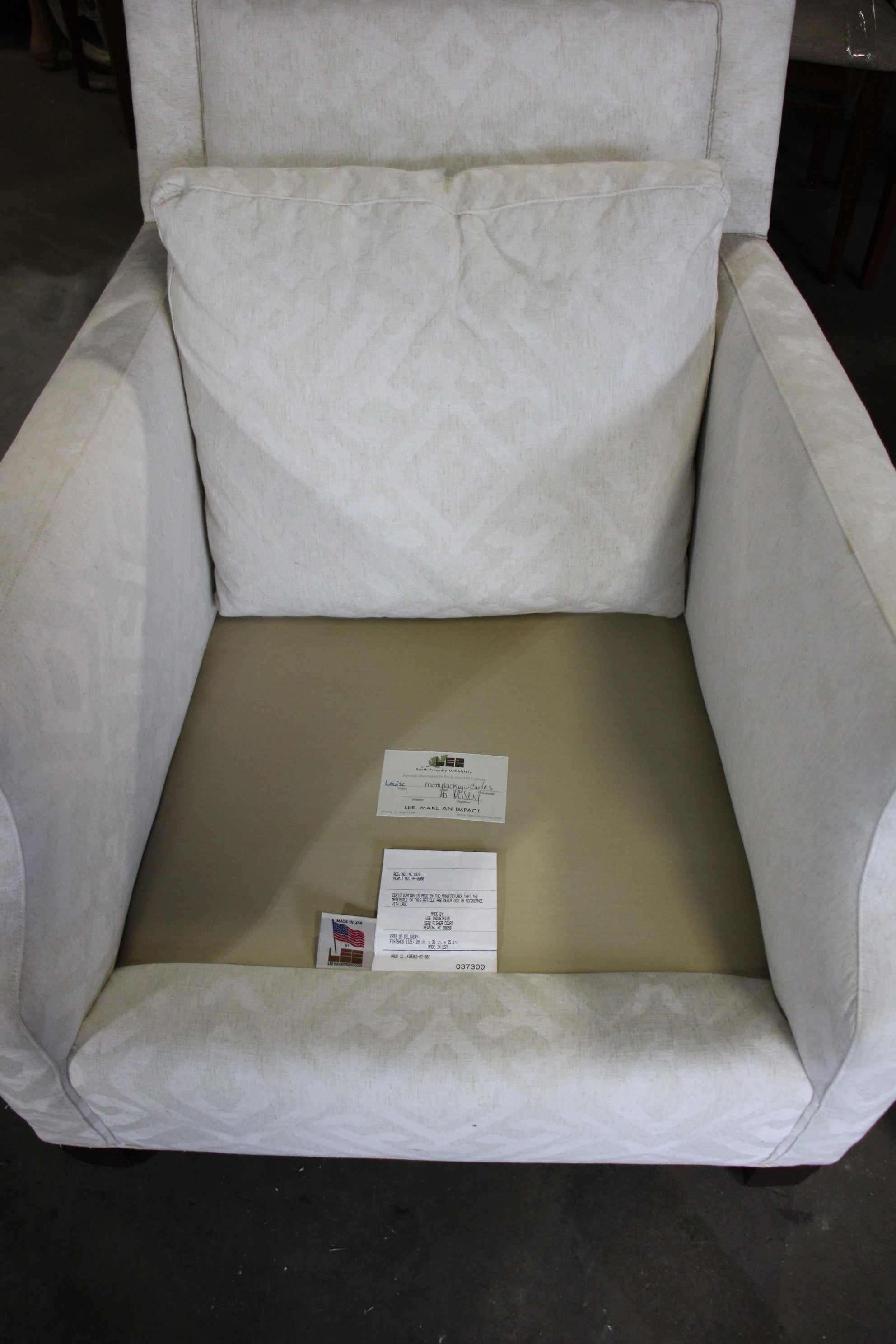 Pair of Lee Club / Accent Chairs w/ Off White Patterned  Fabric