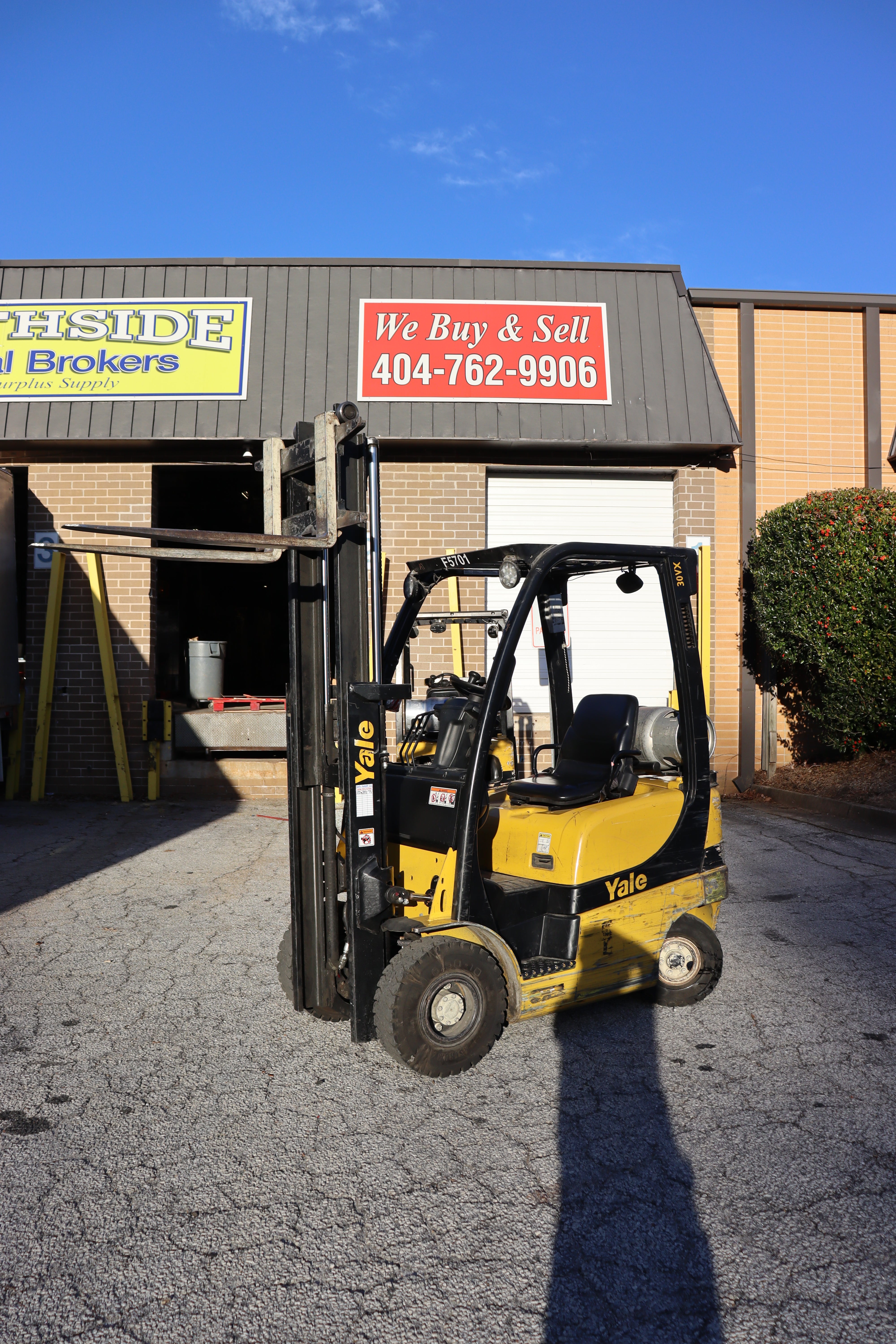 YALE GCP030 FORKLIFT